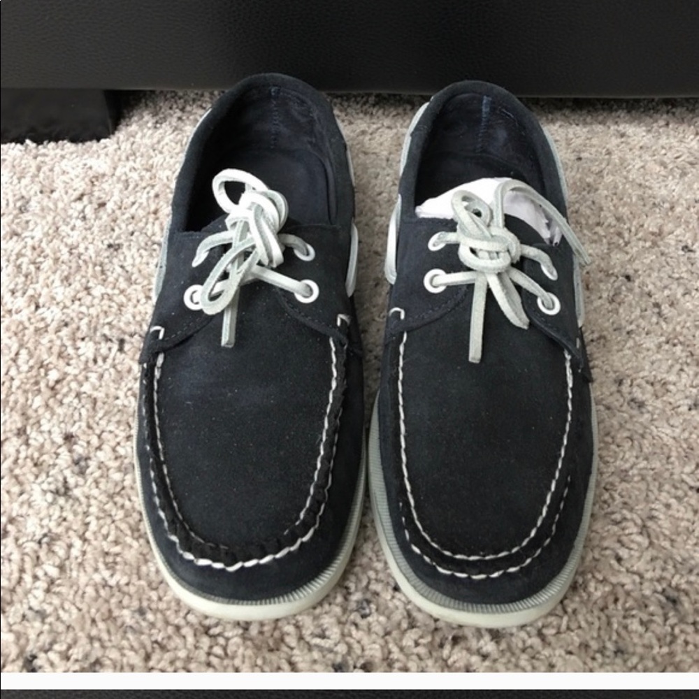 Men’s navy loafers